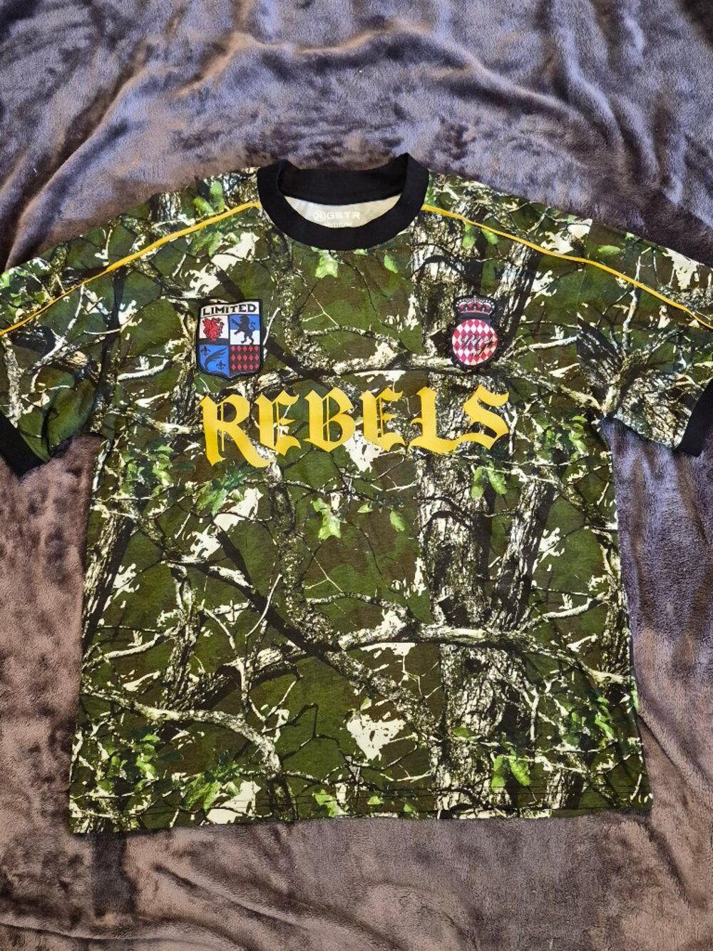 RGSTR Rebels Men’s Med Army Tree Camo Performance Jersey Relaxed Boxy Fit